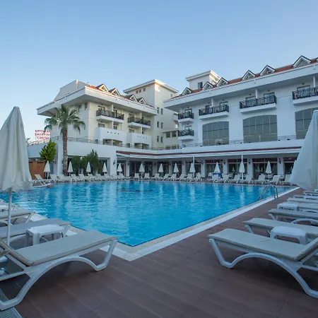 Aquamarin & Hotell Side